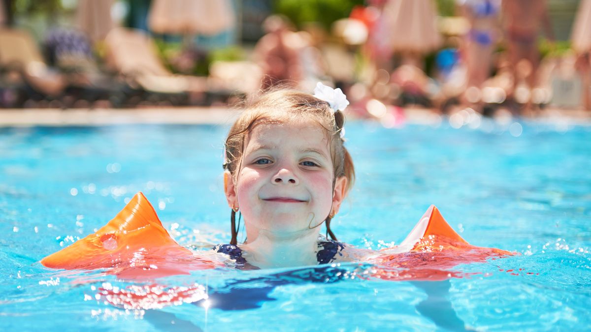 Piscinas e Crianças: Divertimento com Segurança
