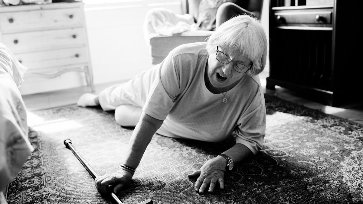 Prevenção de Lesões por Quedas nos Idosos Durante o Outono